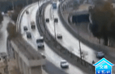 冰雪路面出行要注意这几点1 冰雪路面出行要注意这几点1